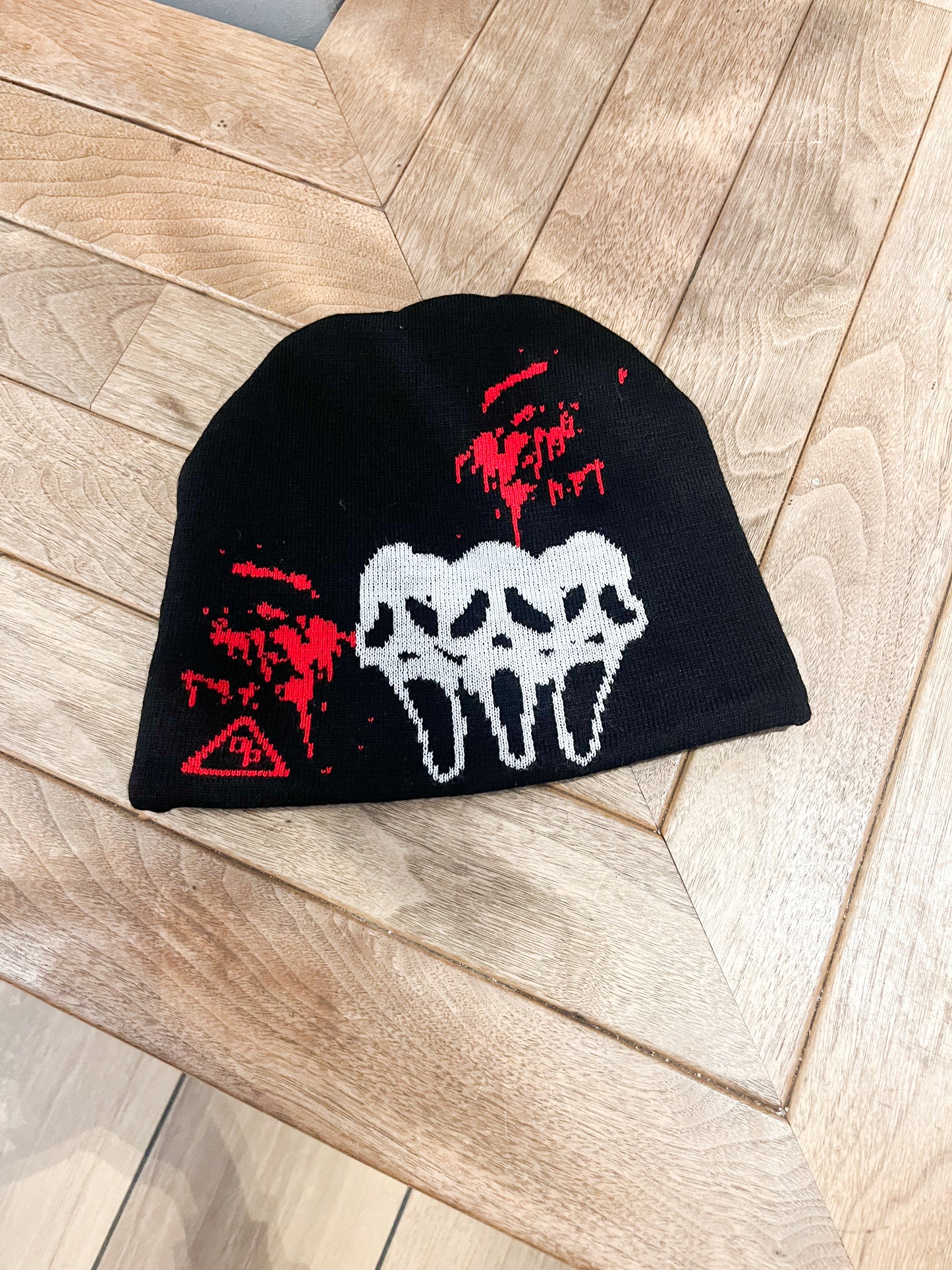 DP Scary Sight beanie